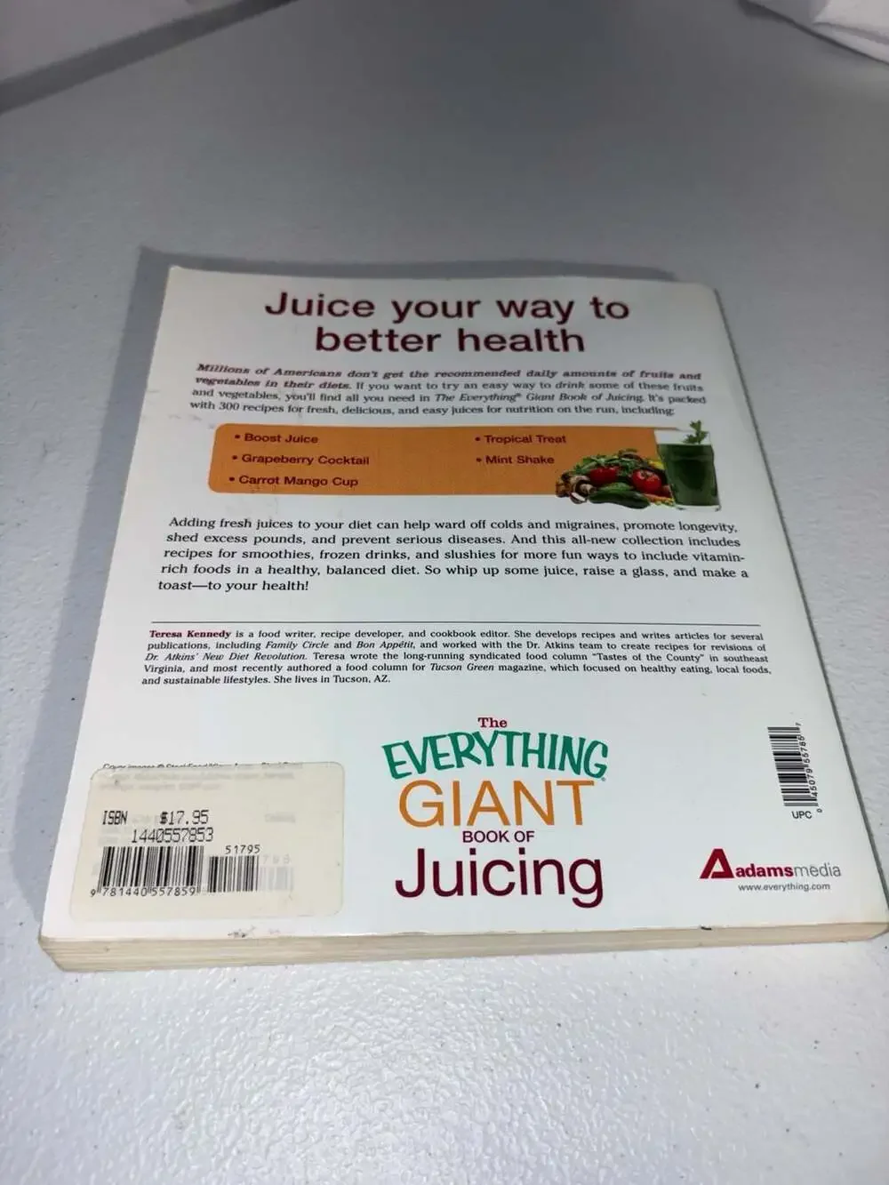 The Everything Giant Book of Juicing by Teresa Kennedy